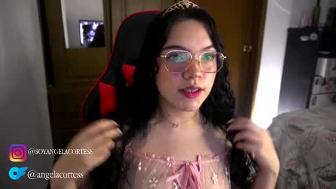 soyangelacortes online show from October 2025 02:37:02 AM