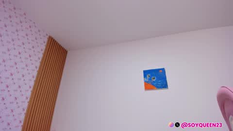 Snapshot of soyqeen chatting on February 2026 04:20:01 AM SoyQueen online show from February 2026 04:20:01 AM