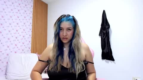 SoyQueen online show from March 2026 02:52:02 AM