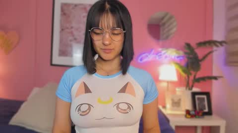 Aleja online show from November 2025 05:50:02 AM