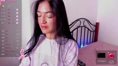 Snapshot of soyvane chatting on December 2024 01:49:02 PM VANESSA online show from December 2024 01:49:02 PM