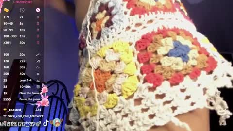 Snapshot of soyvane chatting on December 2024 06:06:02 AM VANESSA online show from December 2024 06:06:02 AM