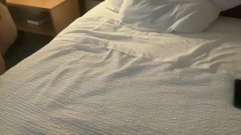 spankkmereddd online show from September 2025 01:41:02 AM