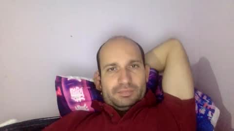 Snaiky online show from December 2025 03:06:01 PM