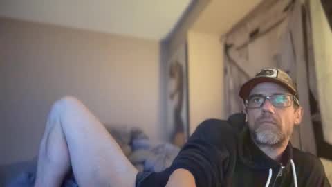 Dad online show from November 2025 07:41:02 AM