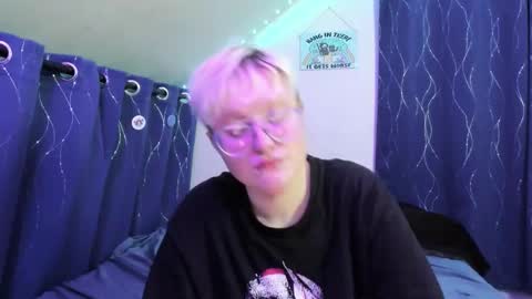 Atticus Pendragon online show from November 2025 06:46:02 AM