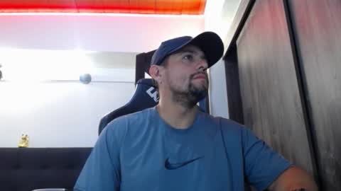     online show from February 2026 04:55:01 AM