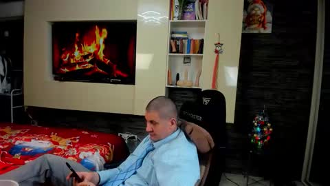 Snapshot of spartandaddy48 chatting on January 2026 10:56:01 PM Spartan online show from January 2026 10:56:01 PM