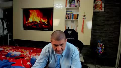 Snapshot of spartandaddy48 chatting on January 2026 11:24:02 AM Spartan online show from January 2026 11:24:02 AM