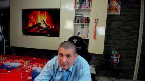 Snapshot of spartandaddy48 chatting on January 2026 01:11:01 AM Spartan online show from January 2026 01:11:01 AM