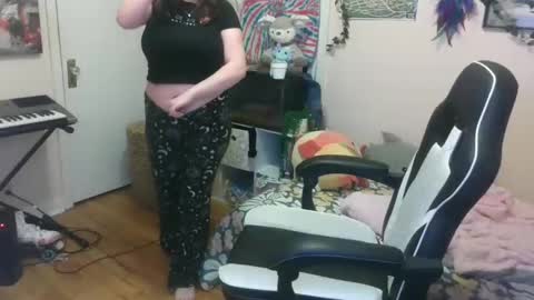 Snapshot of spawnofademon chatting on February 2025 08:39:02 AM spawnofademon online show from February 2025 08:39:02 AM