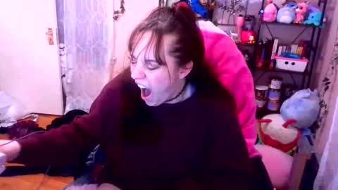 Snapshot of spawnofademon chatting on April 2026 12:37:02 AM spawnofademon online show from April 2026 12:37:02 AM