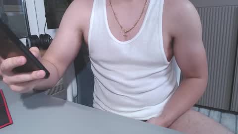 Snapshot of spb78 chatting on November 2025 02:00:01 AM Art online show from November 2025 02:00:01 AM