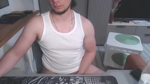 Snapshot of spb78 chatting on June 2026 10:56:02 PM Art online show from June 2026 10:56:02 PM