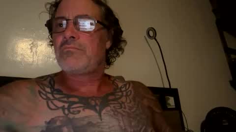 specter1972 online show from November 2025 12:16:02 AM