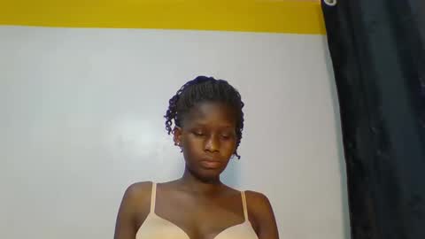 spiceup01 online show from September 2025 05:49:01 PM