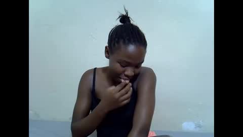 Snapshot of spicy_kittie chatting on May 2026 07:26:01 AM Kittle online show from May 2026 07:26:01 AM