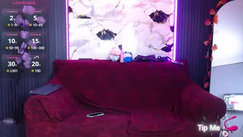    online show from October 2025 12:40:02 AM