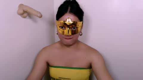 Snapshot of spicyhotchicks chatting on January 2026 12:16:01 AM spicyhotchicks online show from January 2026 12:16:01 AM