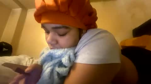 Snapshot of spicymami29 chatting on October 2025 08:12:01 AM spicymami29 online show from October 2025 08:12:01 AM