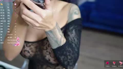 spicymaple online show from September 2025 07:39:02 PM
