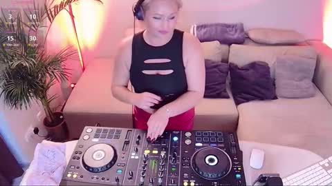 Snapshot of spicymarmelade chatting on November 2025 03:56:01 PM Spicy Marmelade more than you expect online show from November 2025 03:56:01 PM