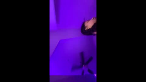 splashvirus online show from November 2025 09:53:01 AM