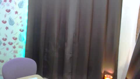 Kimmy online show from November 2025 10:38:02 AM