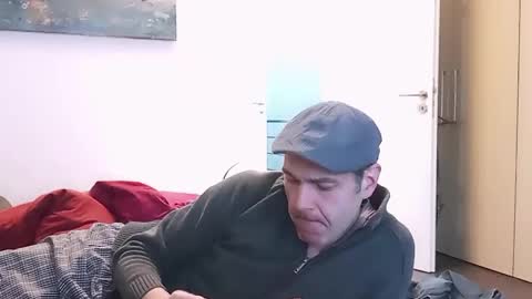 Snapshot of spliffray chatting on January 2025 08:21:02 AM spliffray online show from January 2025 08:21:02 AM