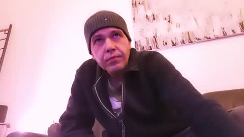 Snapshot of spliffray chatting on January 2025 04:44:02 AM spliffray online show from January 2025 04:44:02 AM