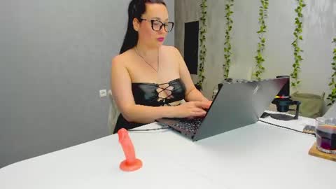 Lilith online show from July 2026 05:59:01 PM
