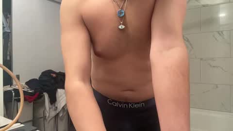 Snapshot of spookyfoxmulder chatting on February 2025 06:11:02 AM ALEX online show from February 2025 06:11:02 AM