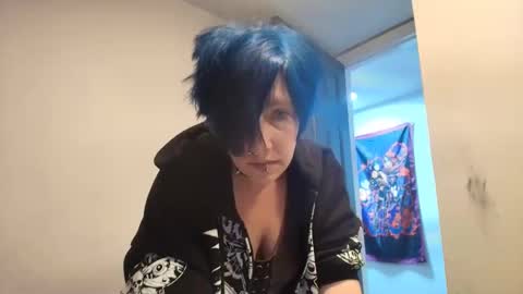 Kova online show from March 2026 02:04:02 AM