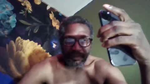 Snapshot of spoonyp chatting on October 2025 09:06:02 AM spoonyp online show from October 2025 09:06:02 AM
