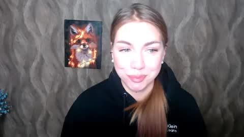 Snapshot of sport_tall_karina chatting on December 2024 08:18:01 AM Karina online show from December 2024 08:18:01 AM