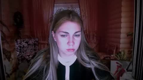 Snapshot of sport_tall_karina chatting on January 2026 08:06:01 AM Karina online show from January 2026 08:06:01 AM