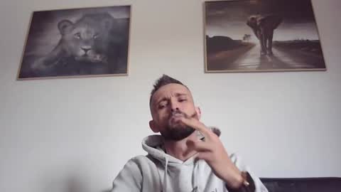 spyco82 online show from March 2025 12:01:02 PM