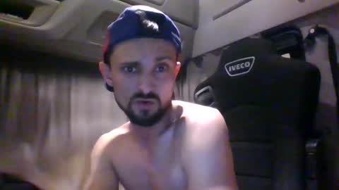 spyco82 online show from December 2025 06:47:02 PM