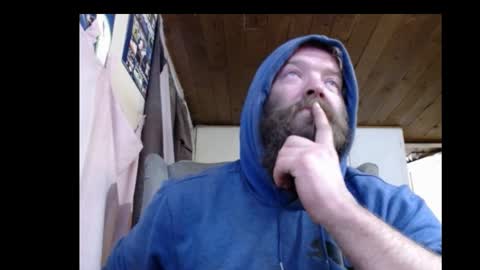 Snapshot of squegly chatting on January 2025 04:09:01 PM Bryan online show from January 2025 04:09:01 PM