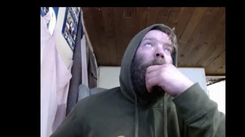 Snapshot of squegly chatting on January 2025 09:47:01 AM Bryan online show from January 2025 09:47:01 AM