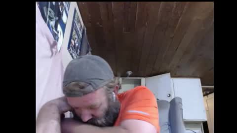 Snapshot of squegly chatting on September 2025 09:44:01 AM Bryan online show from September 2025 09:44:01 AM