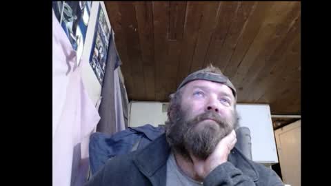 Snapshot of squegly chatting on October 2025 08:48:02 AM Bryan online show from October 2025 08:48:02 AM