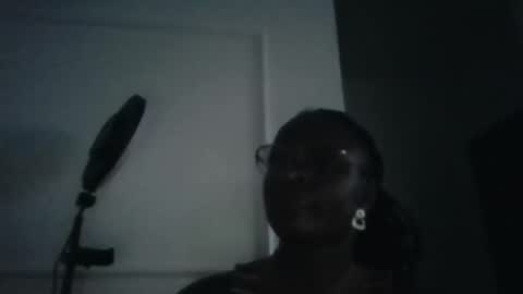 Juicy online show from May 2026 03:31:01 PM