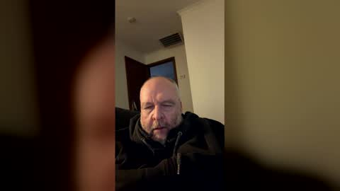 Snapshot of squirting_daddy chatting on April 2026 08:36:02 PM squirting_daddy online show from April 2026 08:36:02 PM