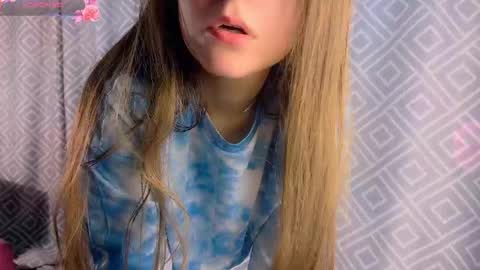   Im starting to stream at 300 GMT  Fansly  online show from May 2026 02:39:01 AM