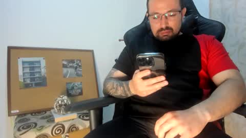 sr_tommy_w online show from January 2026 12:27:01 AM