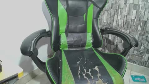 sr master cum its my old account online show from February 2026 01:38:01 AM