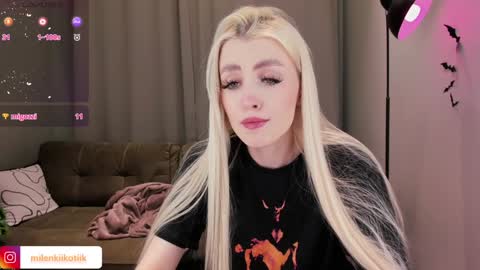 Alexandra online show from December 2024 07:48:02 PM