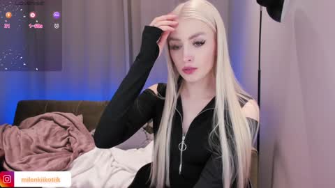 Alexandra online show from February 2025 07:38:02 PM