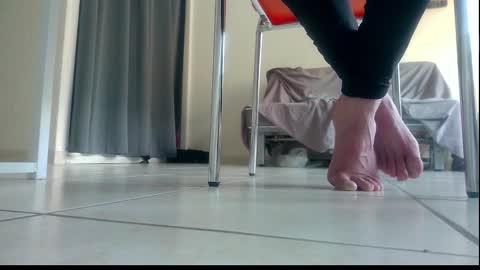 Snapshot of ssenzo chatting on December 2025 10:32:01 AM ssenzo online show from December 2025 10:32:01 AM